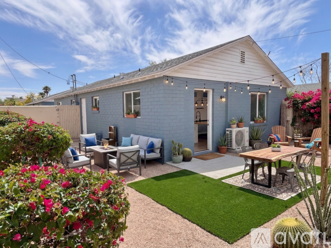 1017 E Turney Ave, Unit 2 Rental photo 4